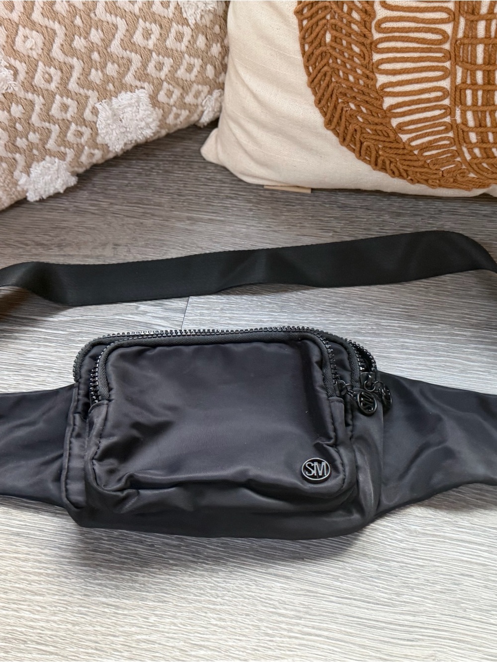 Steve Madden Black Nylon Waist Bag